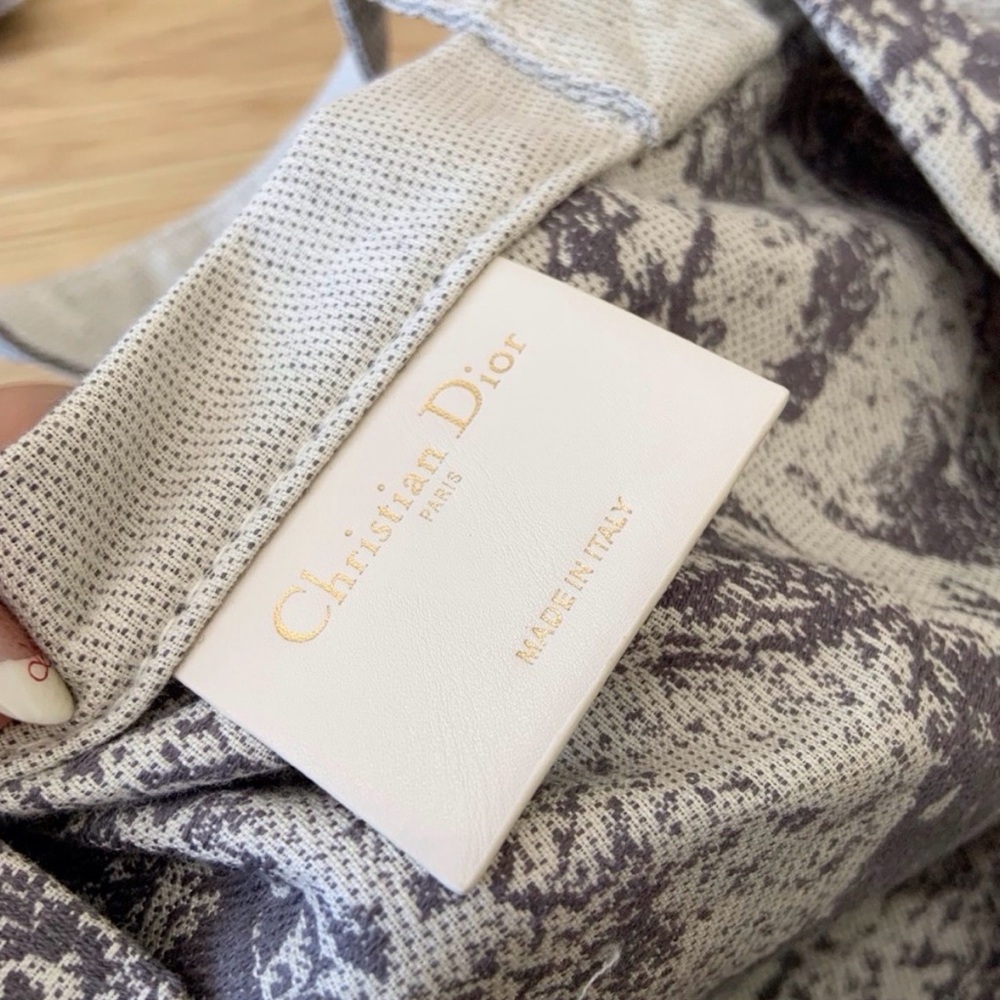 Christian Dior VIP ‘Toile de Jouy' Canvas Tote - Grey/Cream - Picture 2 of 3